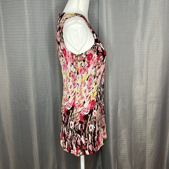 IDEOLOGY SMALL BROWN AND PINK SLEEVELESS SILK BLOUSE WITH HANDKERCHIEF HEM - Picture 8 of 9